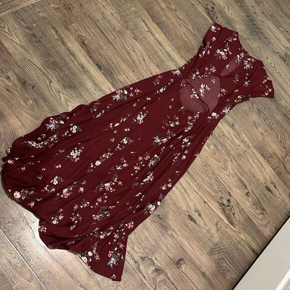 Reformation Gavin maroon floral dress - Picture 7 of 7